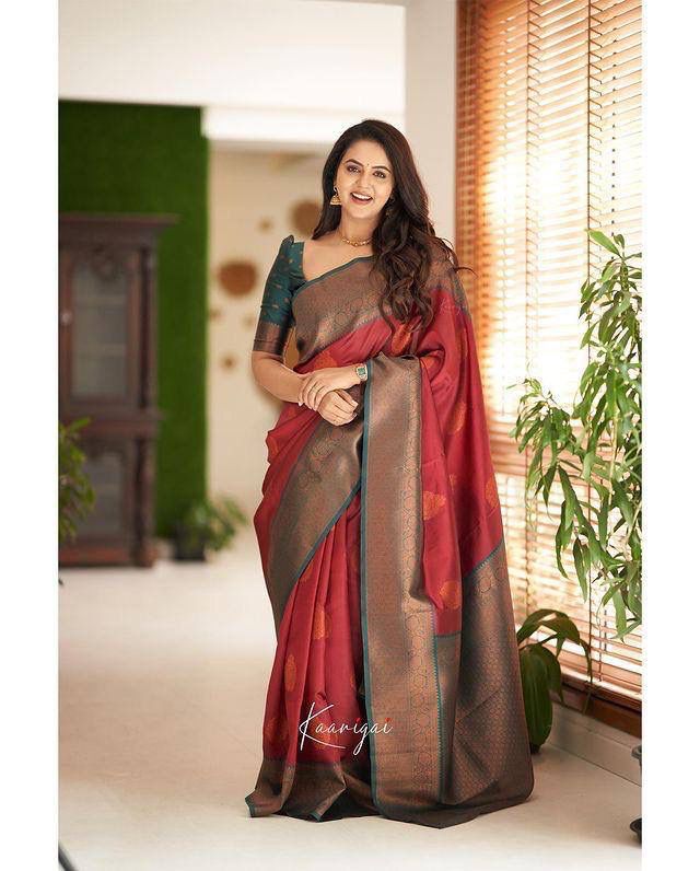 SF 680 Red Designer Lichi Silk Sarees Wholesale Shop In Surat